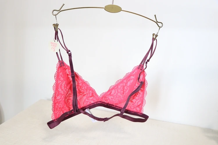 sujetador sin relleno primark