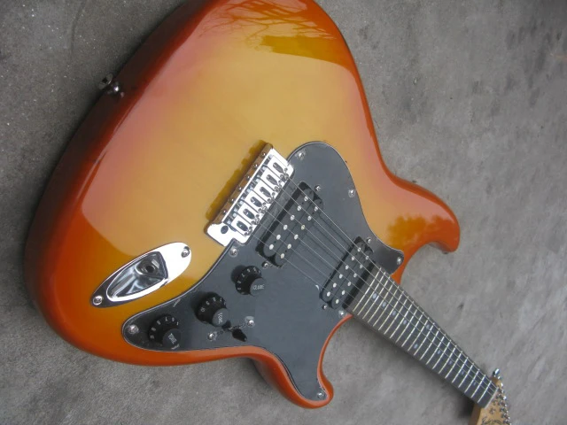 

2032 Free Shipping Guitar Factory New Arrival F stratocaster Electric Guitar 3 Pickups Custom Body In Stock