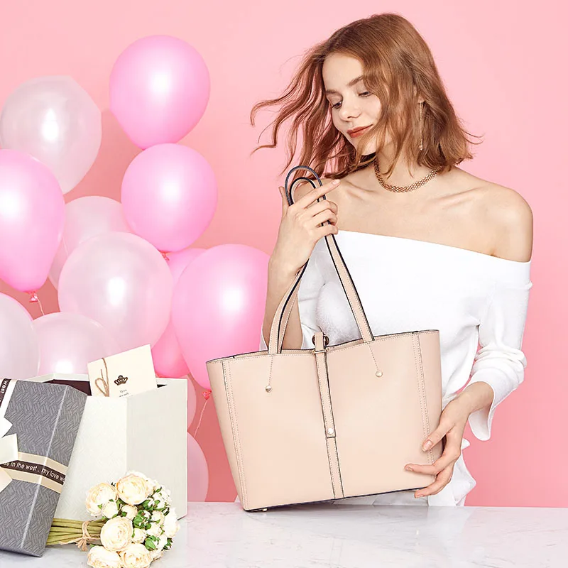 Fashion New women leather handbags simple and leisure luxury handbag women bags designer belt decoration luggage tag