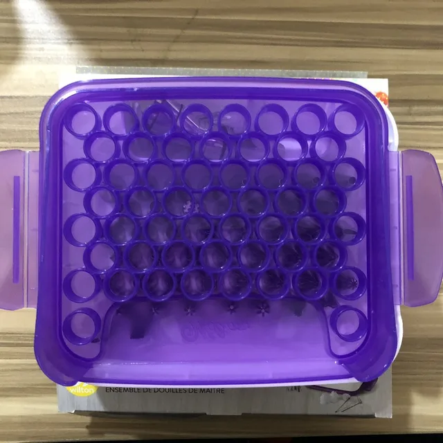 Wilton Tip Organizer