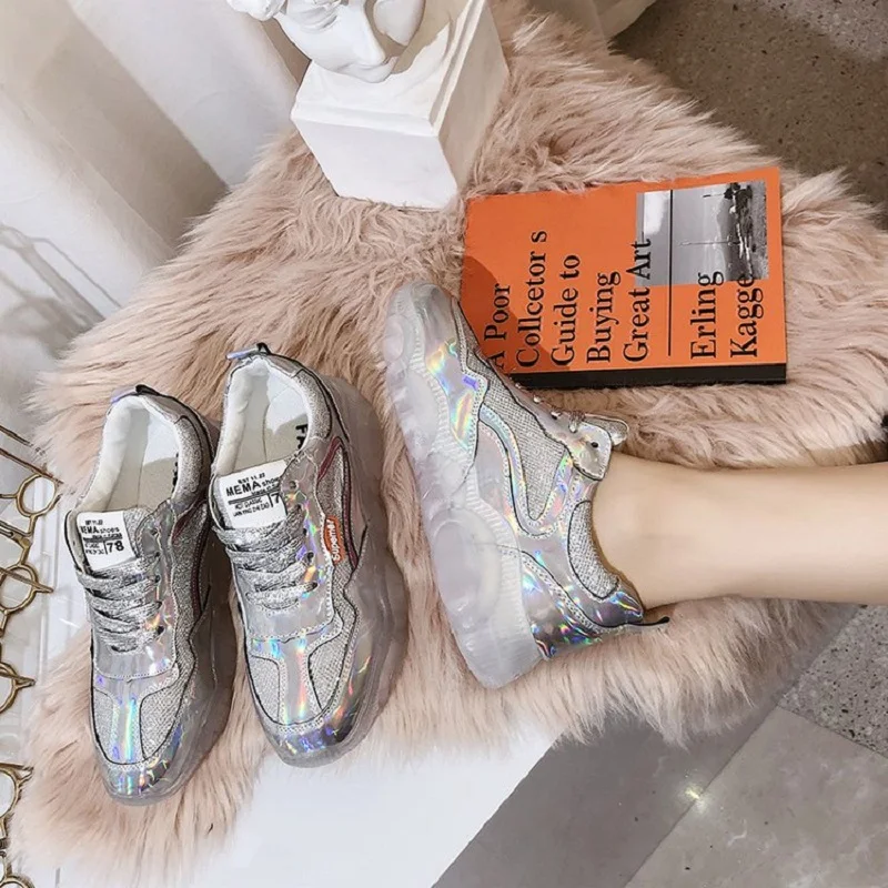 

Old shoes 2019 new spring women's shoes rhinestones thick bottom jelly bottom laser lace sports shoes single shoes tide