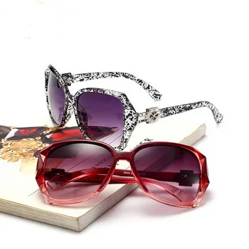 

Jyjewel Oversized Sunglasses Women Retro Brand Designer Gradient Sun Glasses Men Vintage Shades Eyewear Big Frame Glasses