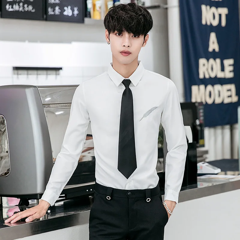 Новый перо вышивка Смокинг Рубашка Для мужчин Slim Fit с длинным рукавом Ночной клуб