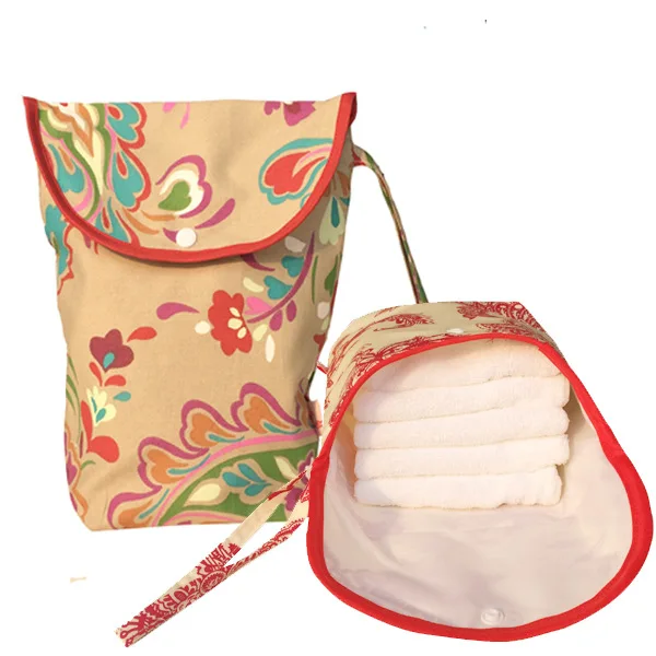 

Reusable Waterproof Mini Small Wet Dry Diaper Bag Pouch For Menstrual Pads Nursing Pads Stroller Makeup Storage Bags 25*21CM