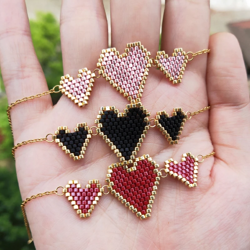 

FAIRYWOO Gothic Bracelet Three Big Heart Gold Stainless Steel Chain Bracelet Woman Fashion Crystal Jewelry Friendship Charm