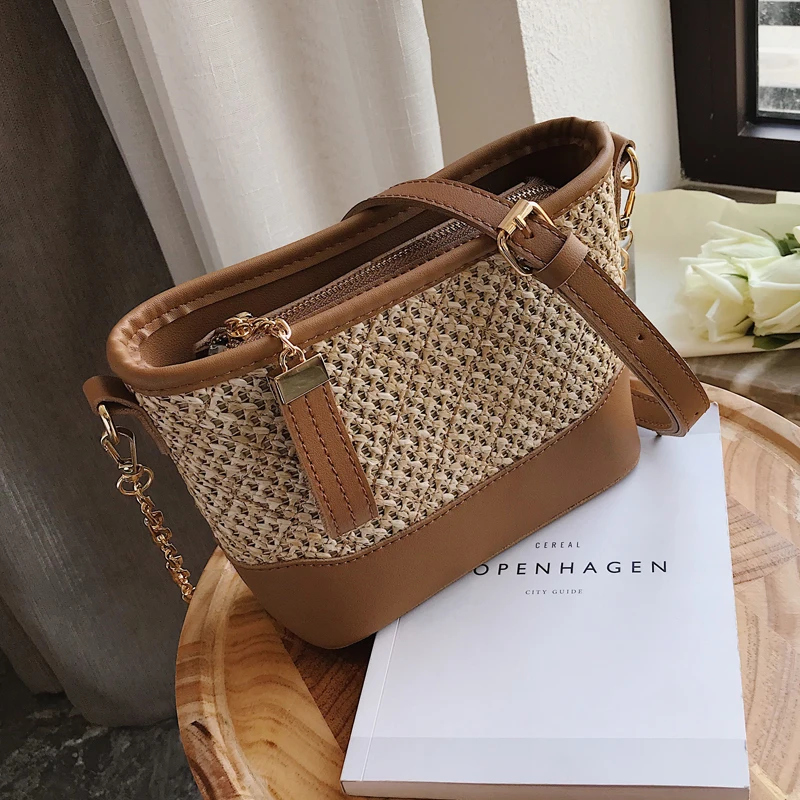 

Luxury Brand Handbag 2019 Summer Fashion New High Quality Straw Women's Designer Handbag Chain Shoulder Messenger bag Beach bag