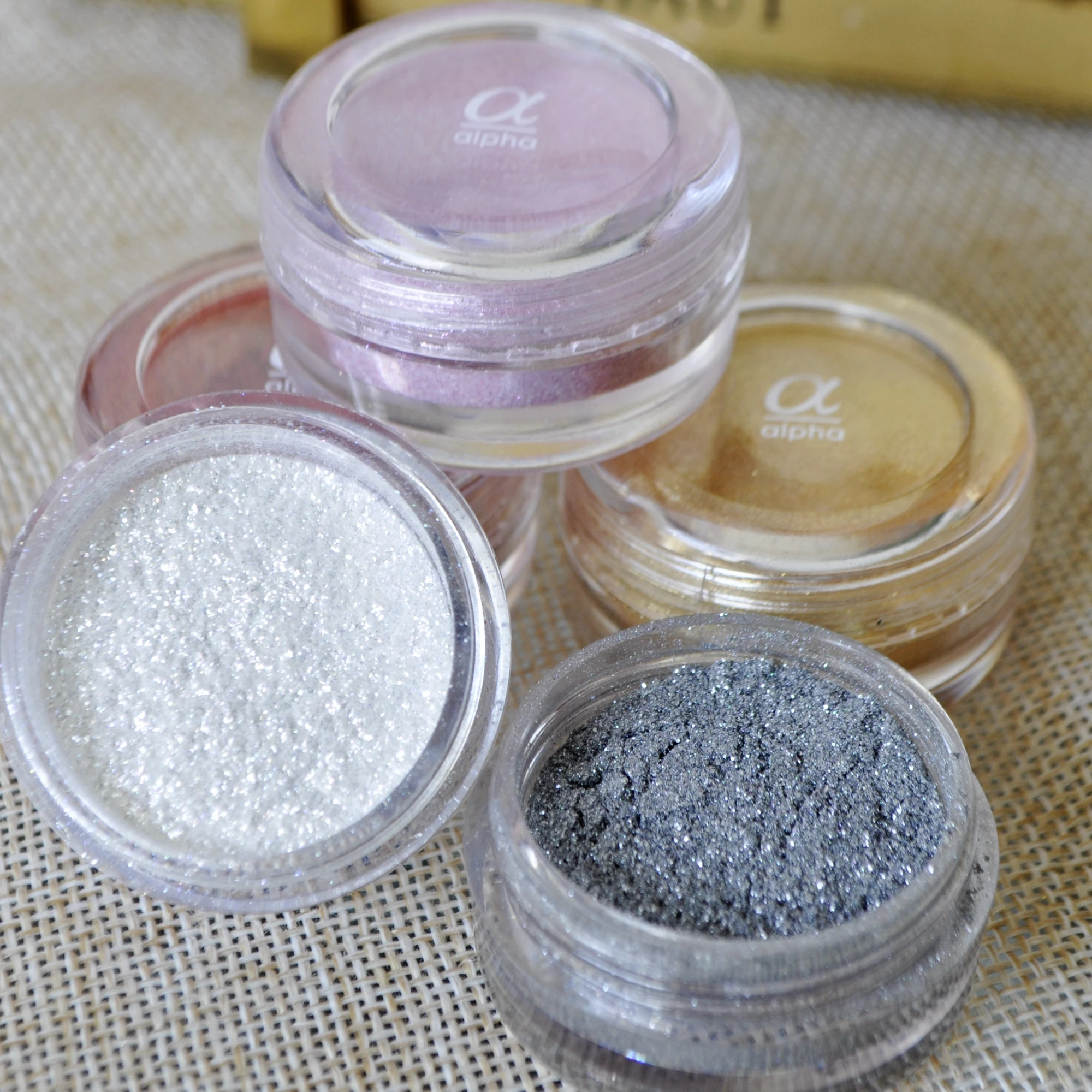 Eye Shadow Loose Flash Powder Super Bright Pearl Shining White Face