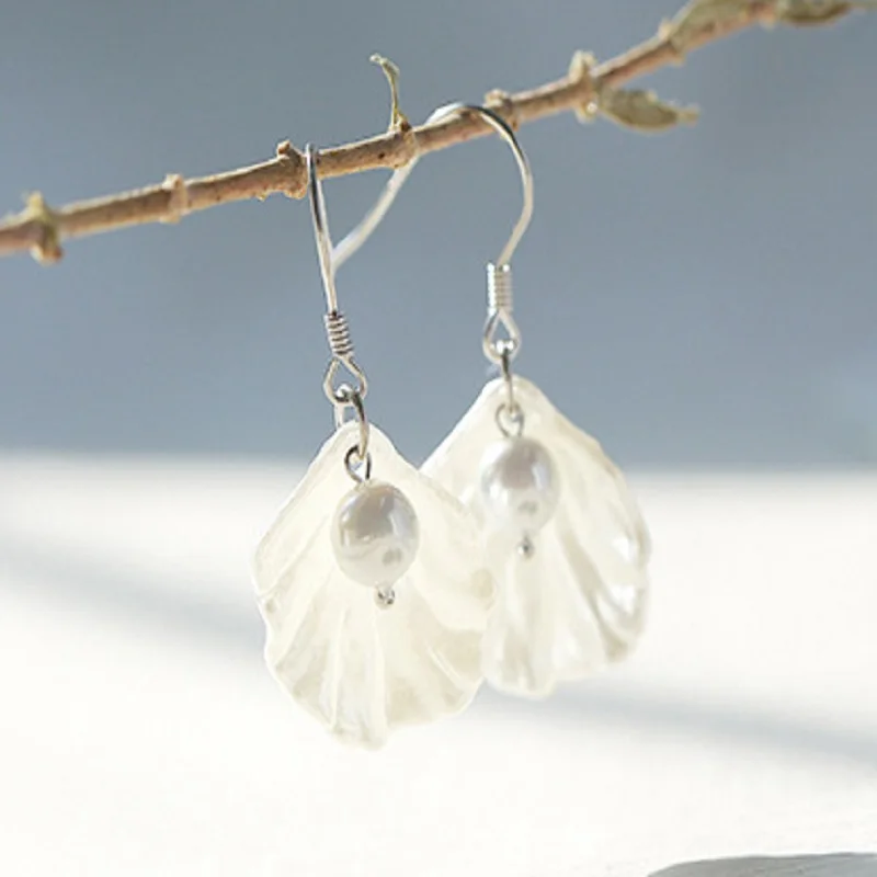 

New Style Shell Pearl Earrings Graceful Simple Conch Earring Fashion Fresh Pearl Earrings Women Trendy Alloy Seabeach Earrings