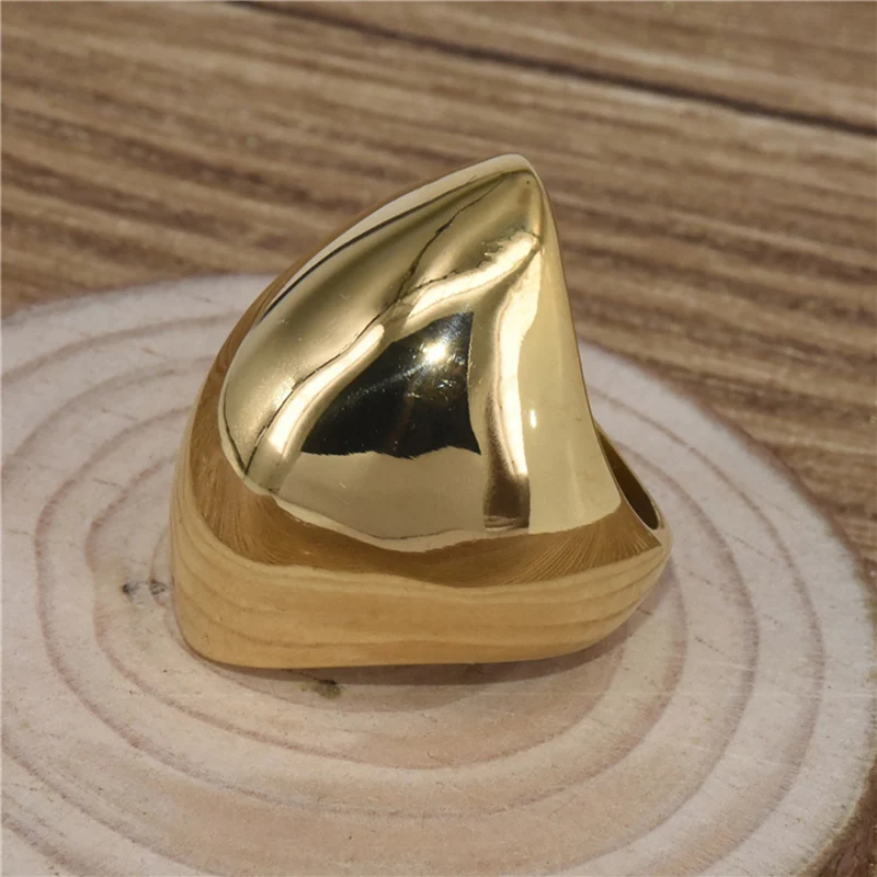 

Hip Hop High Polishing Gold Color Titanium Stainless Steel Oval Rings for Men Women Rock Jewelry Size 8-12
