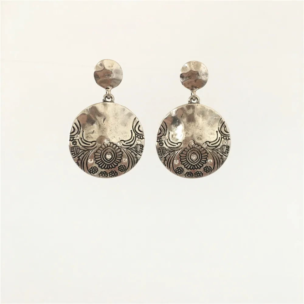 

CASUAL ANTIQUE RHODIUM HAMMERED DROP EARRING FOR WOMEN GIRL