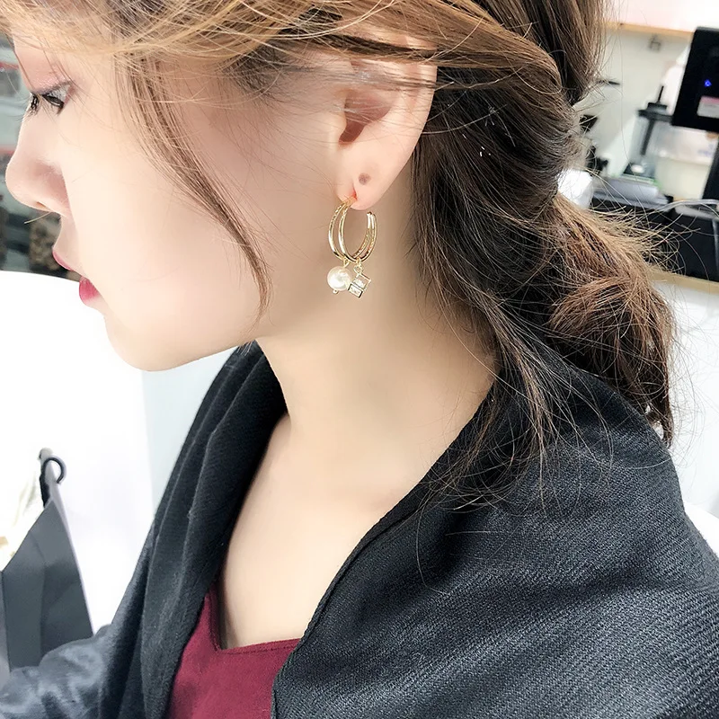pearl earrings (9)