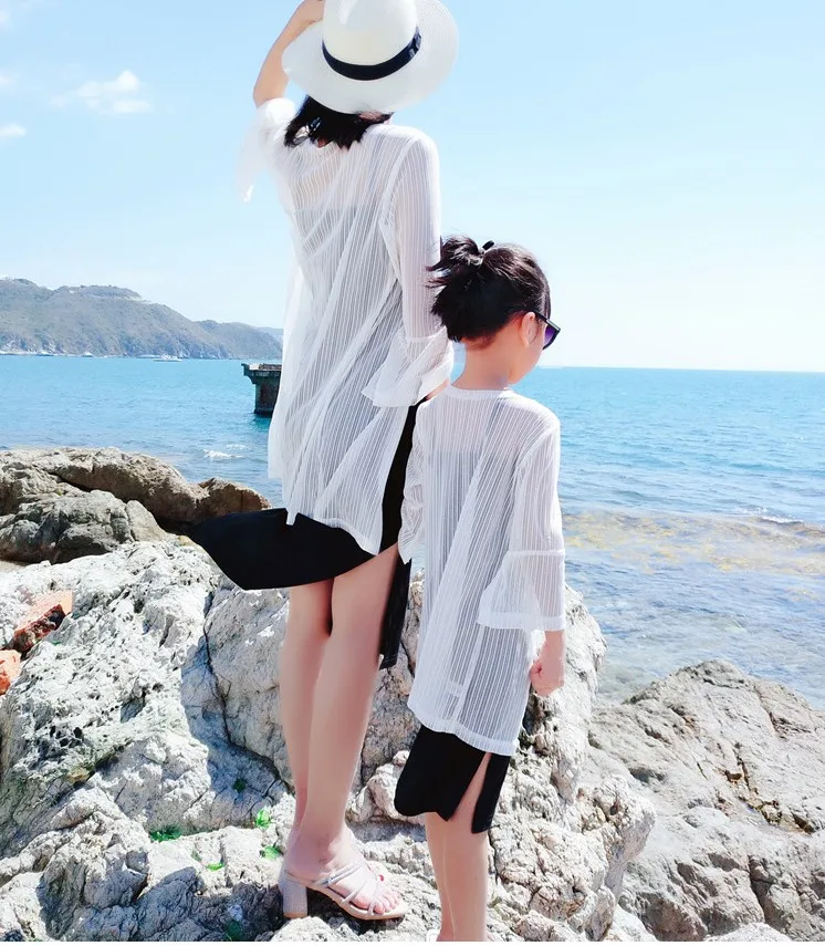 

Mother Daughter Matching Clothes 2019 Summer Lace Jacket for Women and Girls Long Coat Family Look Long Sleeve Cardigan White