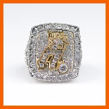 Precio inferior para 2014 Replica Anillo de Campeonato de los Spurs SanAntonio para Los Fans de diverso tamaño del dedo.