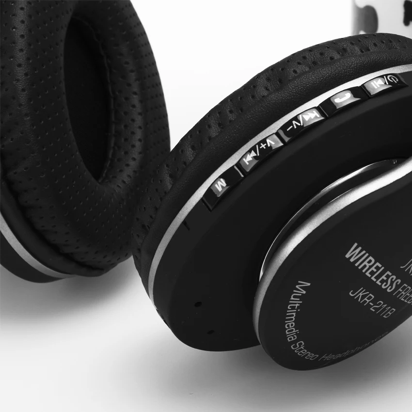 Беспроводная bluetooth гарнитура спортивные наушники с басами микрофоном fm радио