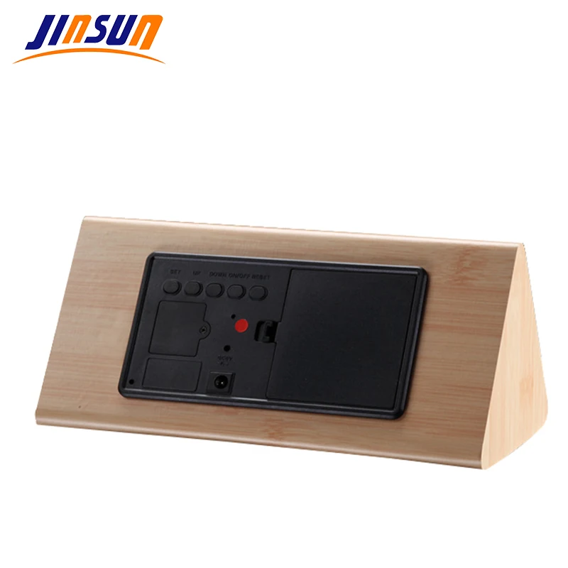 Ultra-Large-Display-LED-Digital-Alarm-Clock-Metal-Case-Plug-For-Free-Frozen-Alarm-Clock-Electronic-(3)
