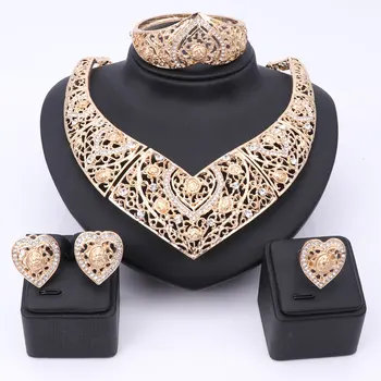 

New Exquisite Dubai Jewelry Set Luxury Gold Color Crystal Big Necklace Nigerian Wedding Costume African Beads Jewelry Set