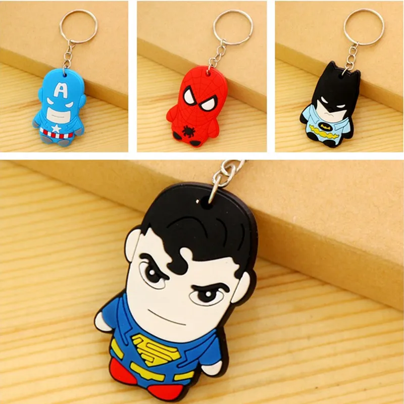 

4 Styles Superheros Cosplay Cute Keychains Spiderman Batman Captain America And Superman PVC Action Figure Model Jewelry