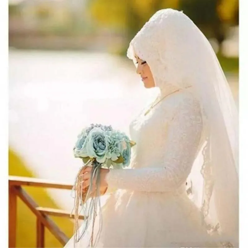 

Saudi Arabic Dubai Middle East Wedding Dress Long Sleeves Appliques Muslim Wedding Gowns Custom Made Bridal Dresses Robe Mariee