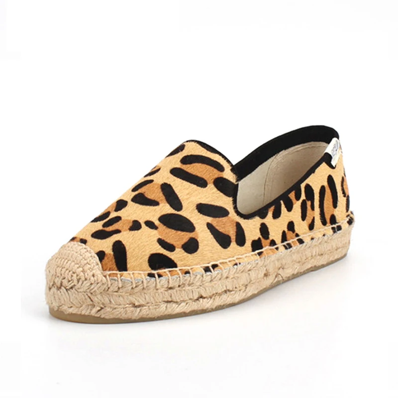 

The new 2017 Europe thick soles leather shoes women's shoes with flat sole Ventilation casual shoes