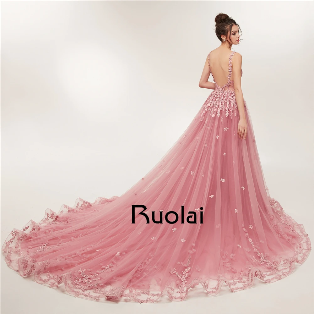 Gorgeous 2019 Lace Evening Dresses Long Sweetheart Tulle Applique Beaded Prom Dress Party Gown Court train Robe de Soiree RE4 Gorgeous 2019 Lace Evening Dresses Long Sweetheart Tulle Applique Beaded Prom Dress Party Gown Court train Robe de Soiree RE4