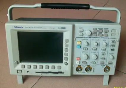 TEKTRONIX TDS3EM série TDS3000 oscilloscope RS-232 LAN Module