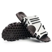 Новое поступление; мужские тапочки; очень крутые Модные мужские шлепанцы; летние пляжные кожаные сандалии; мужская повседневная обувь; вьетнамки на плоской подошве размера плюс