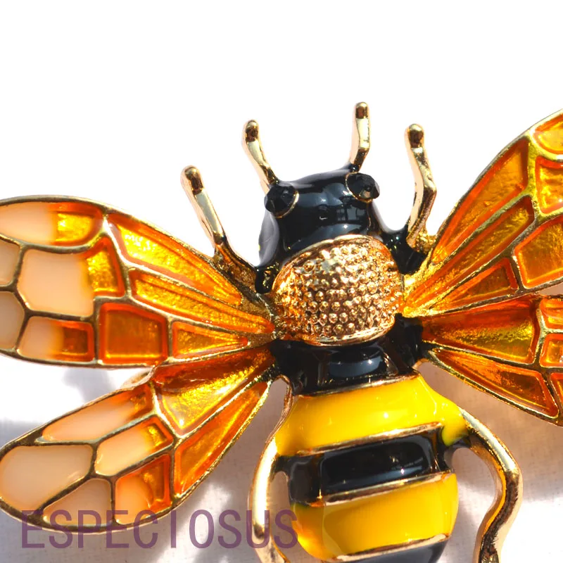 Elegant Pin Gold Color Women Gifts Cartoon Honeybee Breast pin Accessories Jewelry Yellow Color Painted Brooch Banking finish