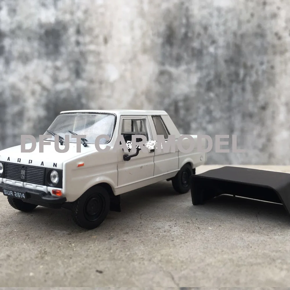 

1:43 Alloy Pull Back Toy Vehicles Russia Tarpan Car Model Of Children's Toy Cars Original Authorized Authentic Kids Toys
