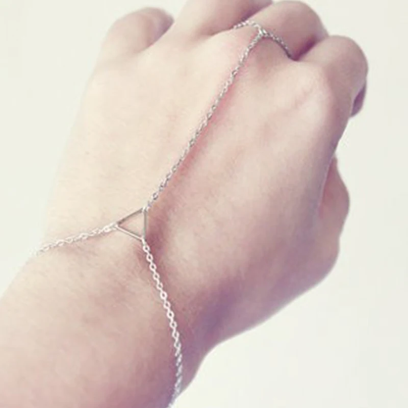 

Summer Simple bracelet Hollow triangle Bracelet For Women Geometric triangle Bracelet LS042