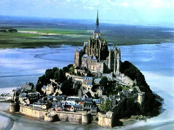 

Violinist Diamond Embroidery Mont Saint-Michel, France square 5d diy diamond painting cros-stitch, crystal mosaic, home Decor