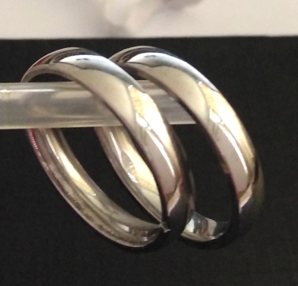 100 шт. удобные качественные серебряные 4 мм кольца из нержавеющей стали мужские женские свадебные кольца оптом модные украшения много