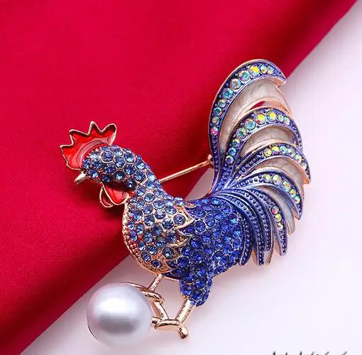 

Wholesale price ^^^Beautiful Colorful Rooster With 12mm Natural White Freshwater Pearl Pin Brooches