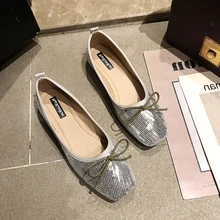 Квадрат в европейском стиле головы женская обувь с бантом; обувь на плоской подошве сверкающими блестками для женщин; удобная обувь на мягкой подошве с бантом балетки