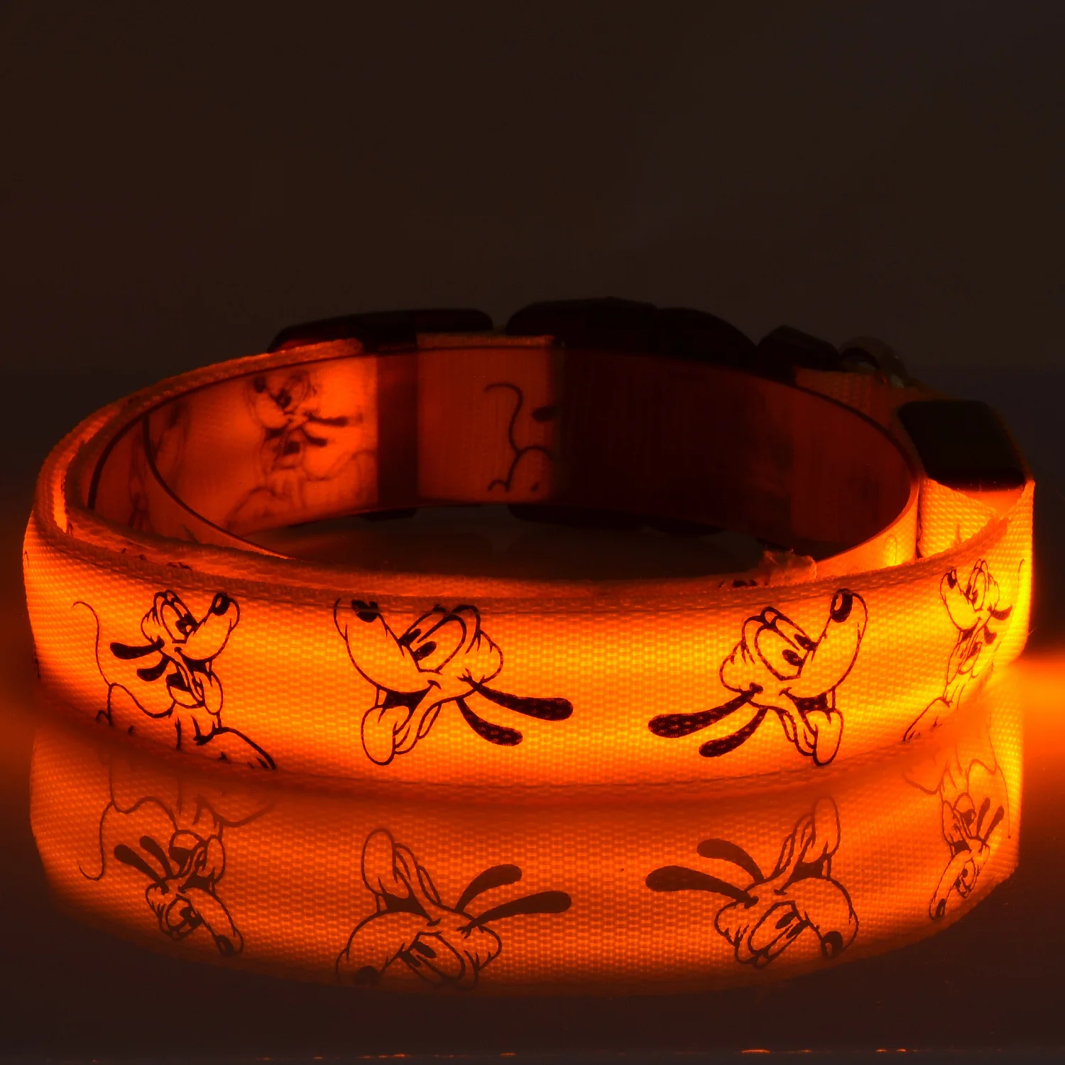Dog Collar Pet Collar Pet Necklace Nylon LED Dog Light Collar Cat Night Safety Flashing Glow Dark Electric Pets Head Chain For Small Middle Pug Dogs