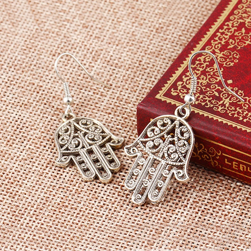 New Hot Popular Luxury Zircon Stud Earrings Elegant Rose Gold Plated Earrings for Women4