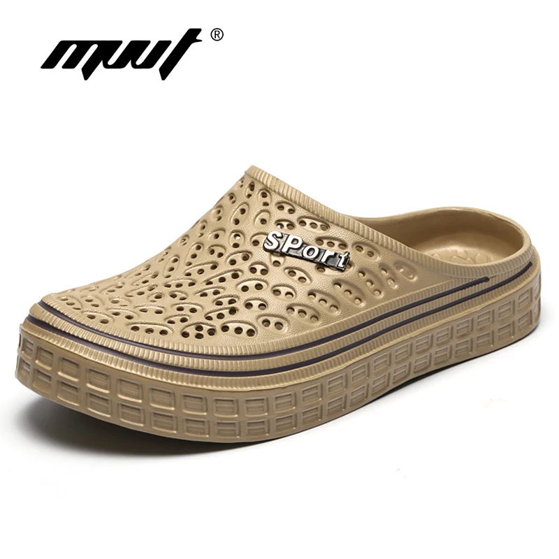 

MVVT New Summer Shoes Hollow Men Sandals Comfortable Slip On Garden Outdoor Beach Sandals Men Jelly Shoes Unisex Casual Shoes