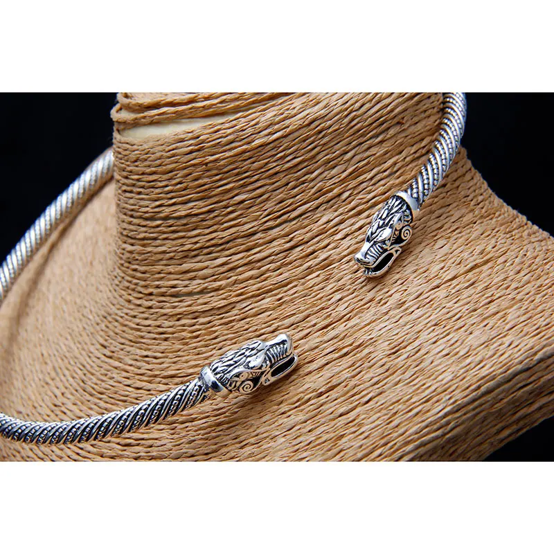 LAKONE Teen Wolf Head Viking Necklace Choker Collar Indian Jewelry Fashion Accessories Cuff Necklace Men Women 2019 Dropshipping LAKONE Teen Wolf Head Viking Necklace Choker Collar Indian Jewelry Fashion Accessories Cuff Necklace Men Women 2019 Dropshipping