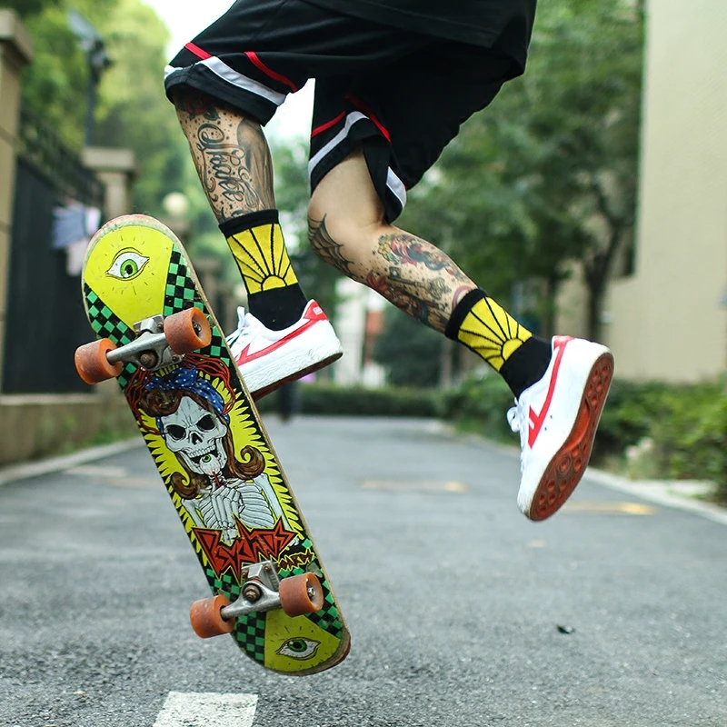 IMINCN 1Pair oversize fashion sun hiphop Harajuku Cute Patter Ankle Socks Hipster Skateboard man Ankle Funny Socks