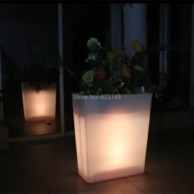 Outdoor Large waterproof rechargeable Y POT remote control LED illuminated flower pot color changing led plant pot