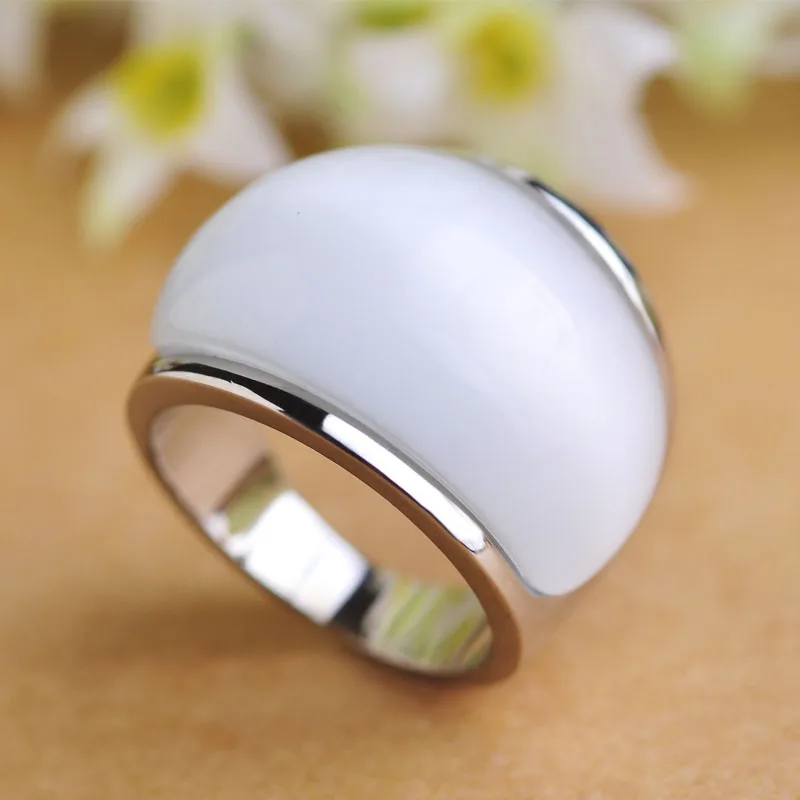 

Blucome Luxury Smooth Simulated Opal Large Wide Ring Women Lady Banquet Party Ceremony Jewelry Wedding Finger Accessories Bijoux