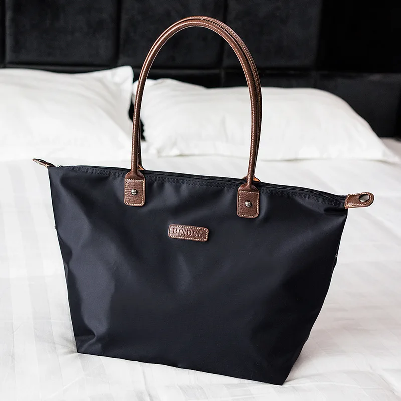 

2019 New Oxford Dumpling Large Capacity Long Shoulder Handbag Shopping Tote Bag Beach Top-handle Bags Designer Handbags Champagn