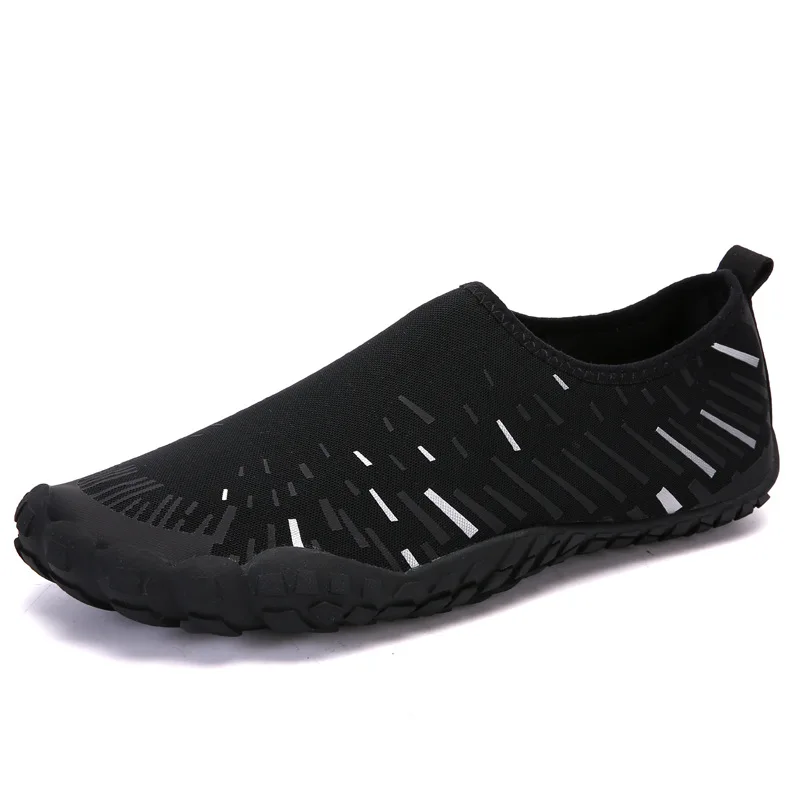 Летняя мужская водонепроницаемая обувь; уличная пляжная обувь; обувь для плавания; кроссовки дышащие сетчатые черные; большие размеры 36-46; обувь для верховой езды