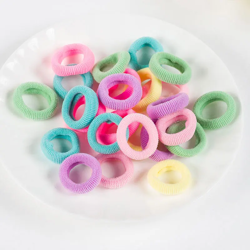 Салатовая резинка для волос. Резинки для волос на вайлдберриз. Резинки для малышей. Объемная резинка для волос. Резинки для волос на вайлдберриз.