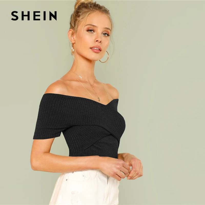 SHEIN Короткий Топ С Открытыми Плечами Модный Топ Бандо С Короткими Рукавами В Рубчик На Запах