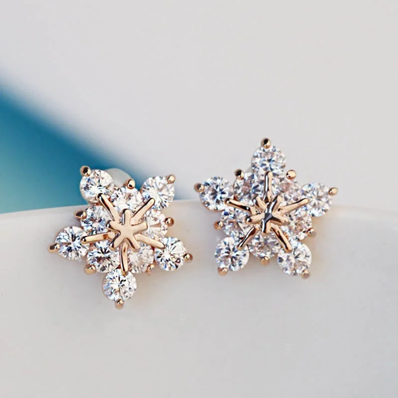 

Artificial Crystal Zircon Snowflake Stud Earrings for Women Fashion Gold Flower Stud Earring Jewelry