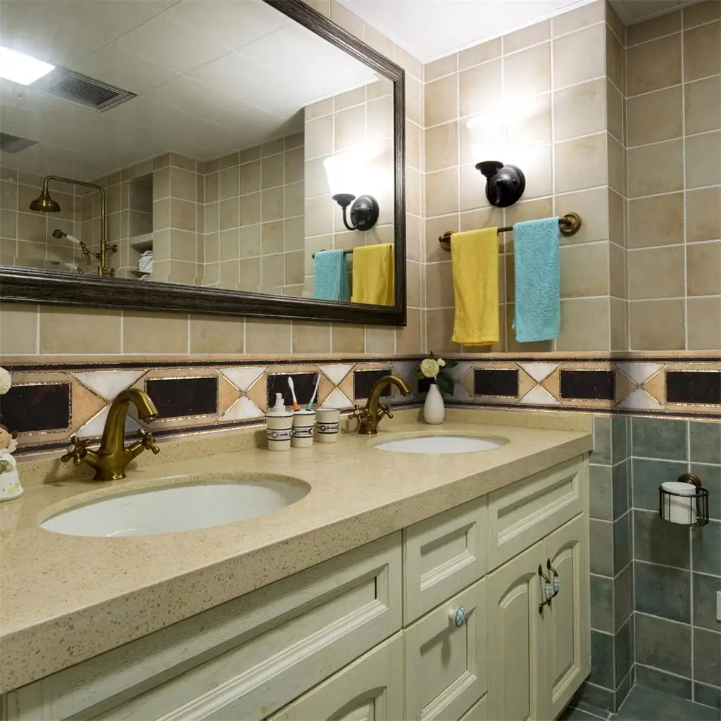 2 Styles Available PVC Oil Proof Kitchen Waist Line Sticker Gold Foil Vinyl Mural Self Adhesive