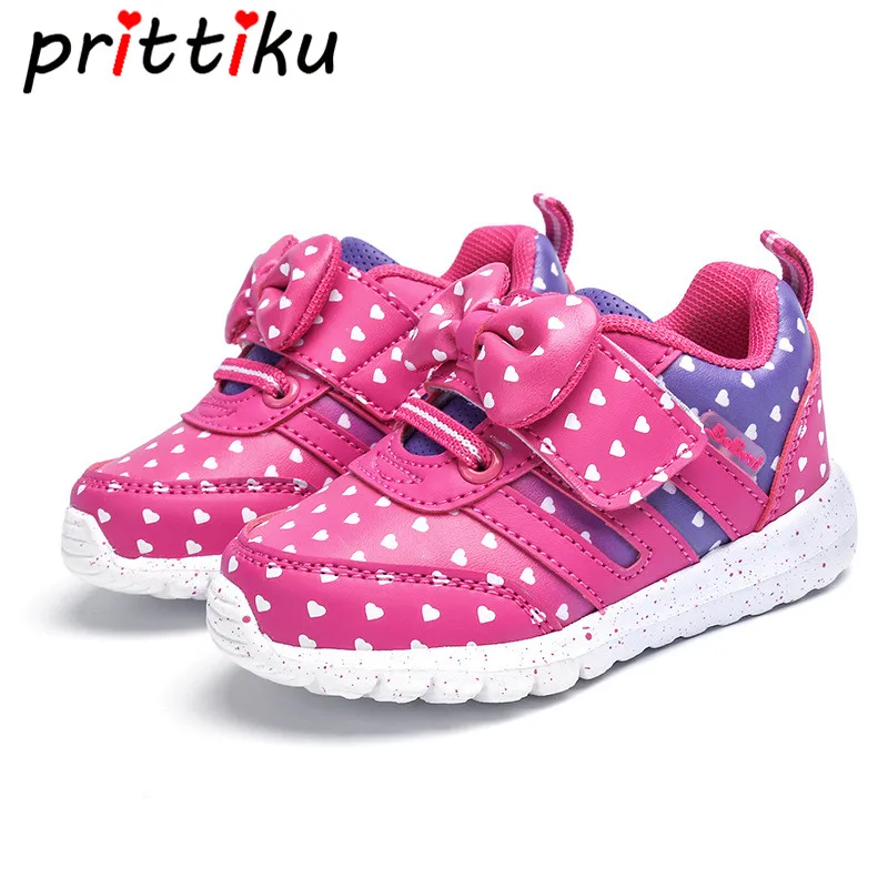 BNWT baby girls butterfly trainers  shoes in pink  or dark cerise pink 0-3m 3-6m