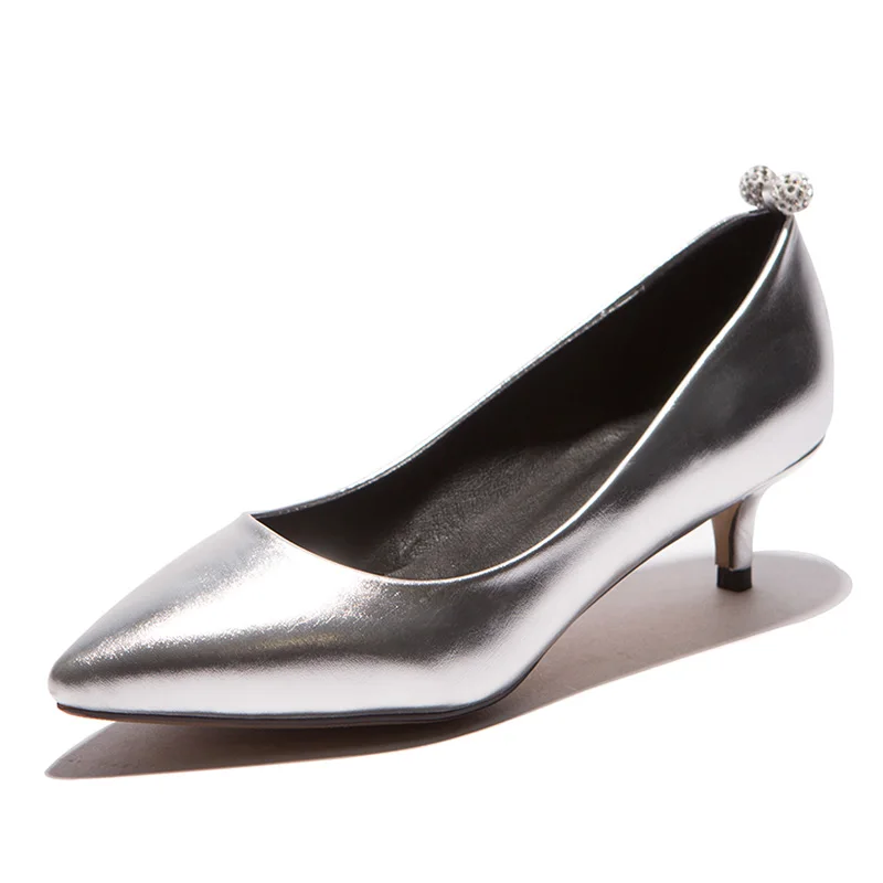 Phoentin/Серебристые туфли на среднем тонком каблуке; Женская Роскошная обувь с закрытым носком; кожаные базовые серии; офисная обувь с острым носком на каблуке «рюмочка»; FT304 - Цвет: Серебристый