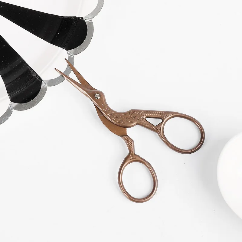 1PCS Durable Stainless Steel Retro Scissors Makeup Embroidery Nail Scissors Toe Horny Scissors Beauty Makeup Sewing Tools 4