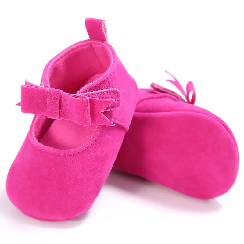 Модная весенне-летняя детская обувь для новорожденных девочек; обувь для малышей; бархатные мягкие нескользящие носки принцессы с бантом